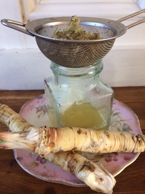 Horseradish Honey